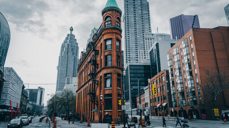 Toronto Dil Okulları