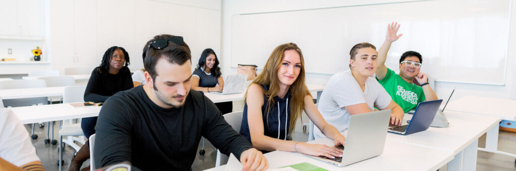 Seneca Polytechnic College (1)
